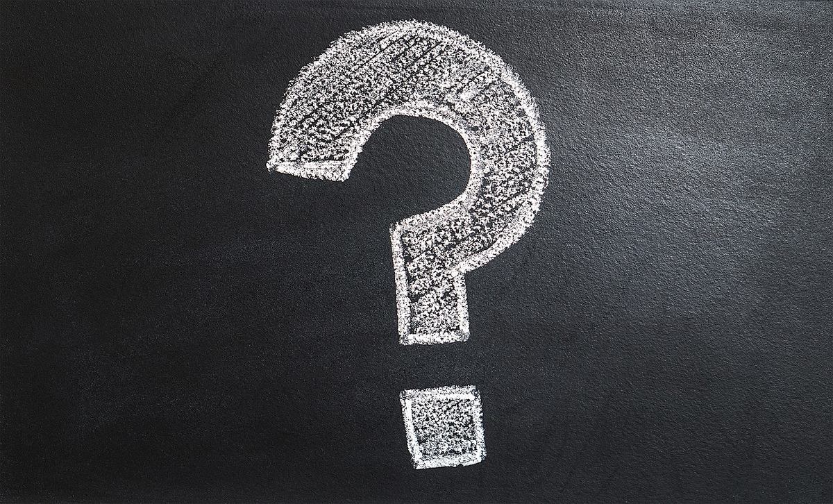 kysymysmerkki liitutaulu